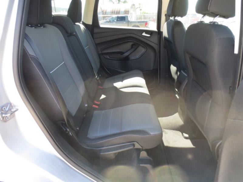 ford Escape 2015 - 17