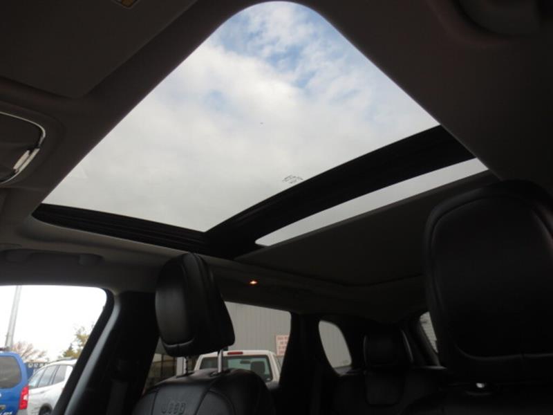 jeep Cherokee 2022 - 24