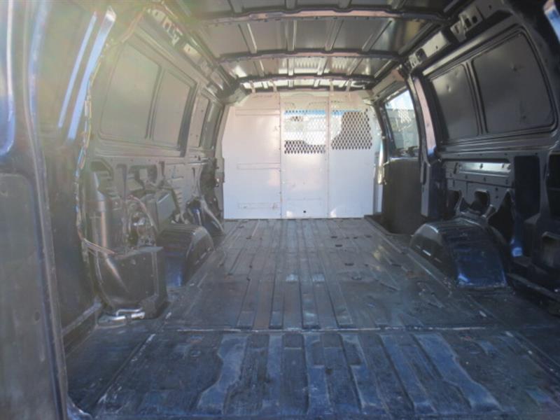 ford Econoline 2012 - 15