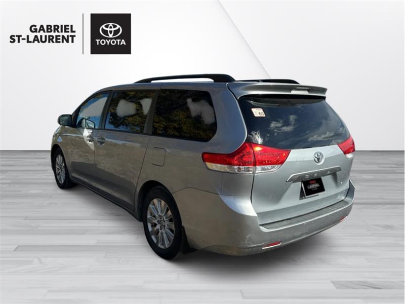 toyota Sienna 2014 - 7