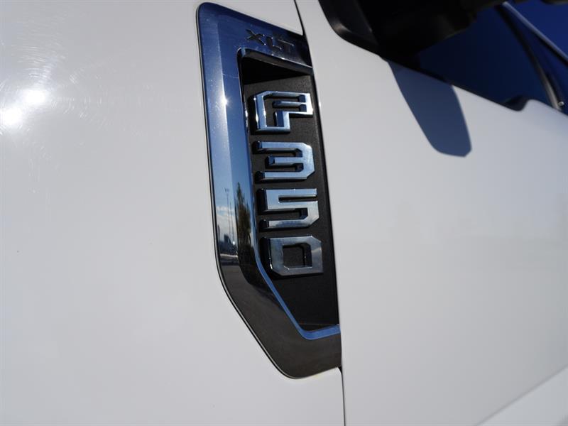 ford F-350 2022 - 43