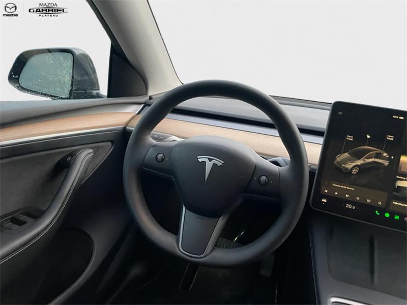 tesla Model Y 2023 - 14
