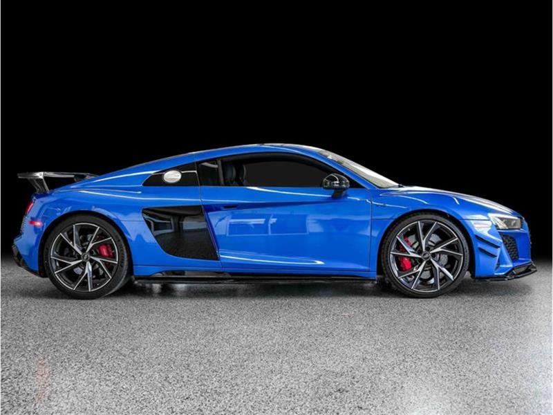 audi R8 2022 - 3
