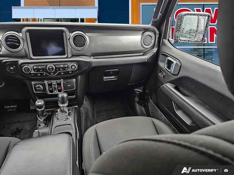 jeep Wrangler 2021 - 25