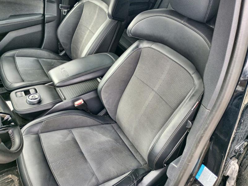 ford Mustang Mach-E 2022 - 13