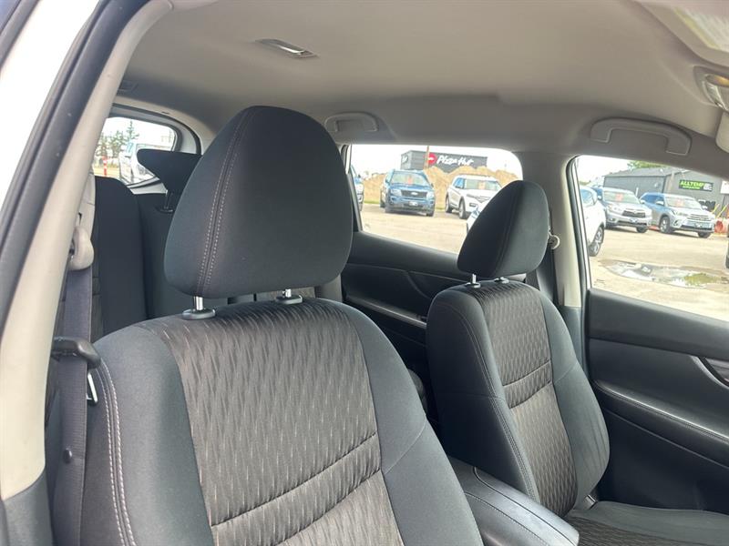 nissan Rogue 2017 - 23