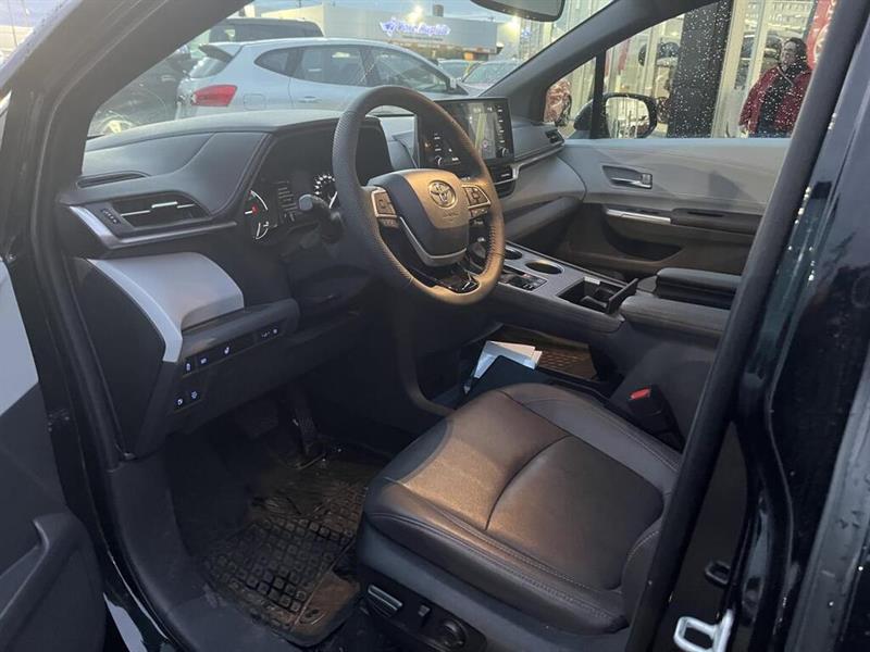 toyota Sienna 2023 - 5
