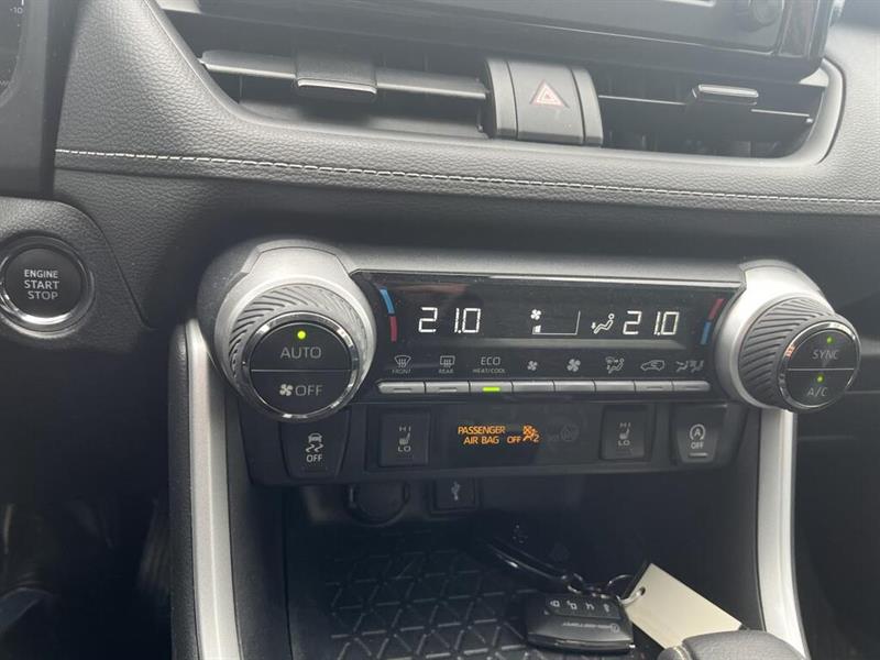 toyota RAV4 2021 - 11