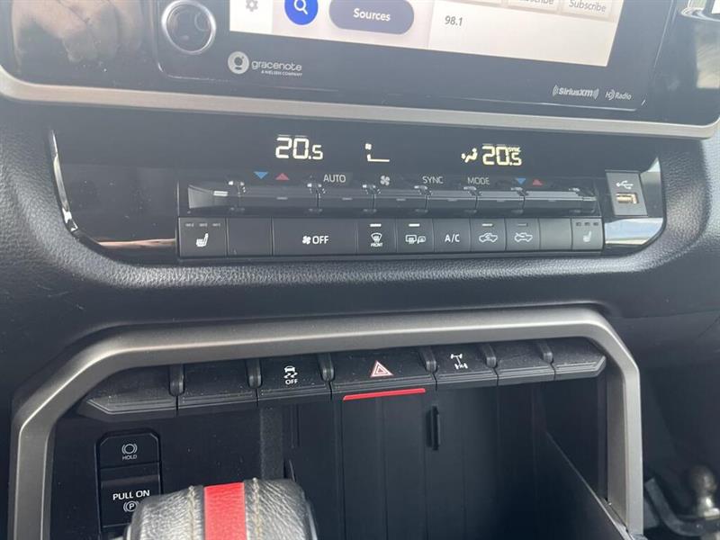 toyota Tundra 2022 - 12