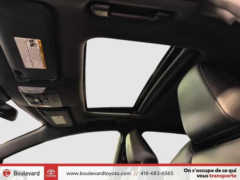 toyota Corolla 2022 - 11