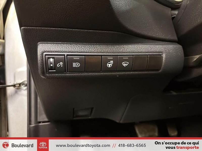 toyota Corolla 2022 - 13