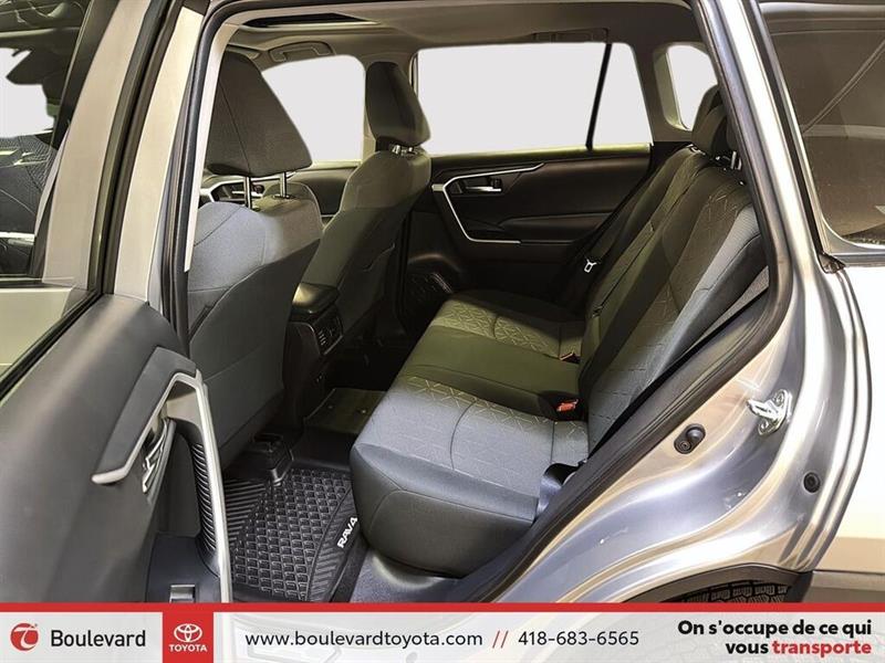 toyota RAV4 2020 - 19