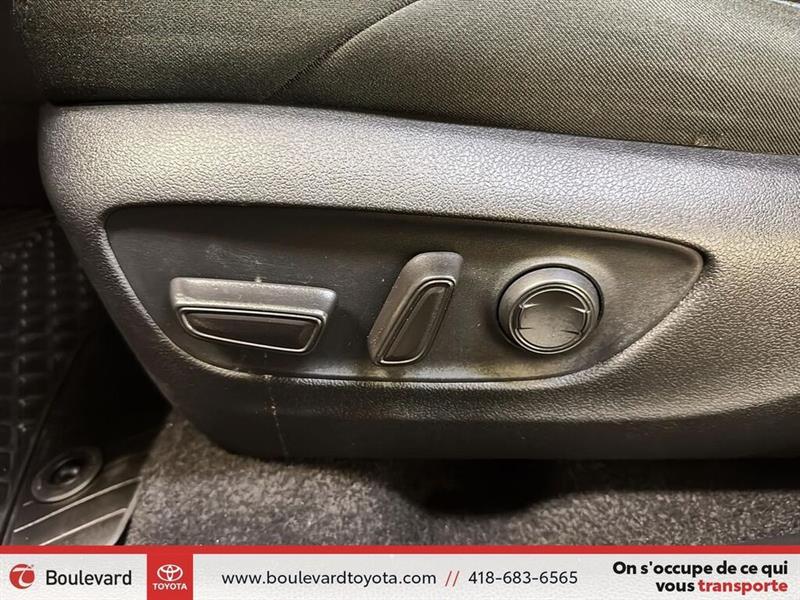 toyota RAV4 2023 - 10