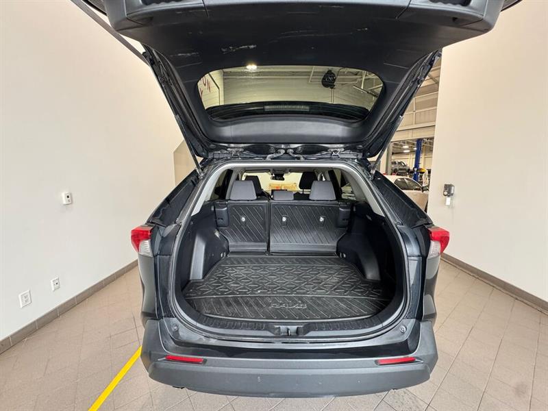 toyota RAV4 2020 - 10