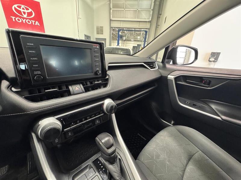 toyota RAV4 2020 - 16