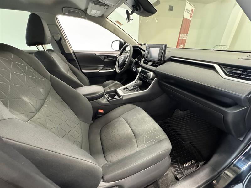 toyota RAV4 2020 - 19