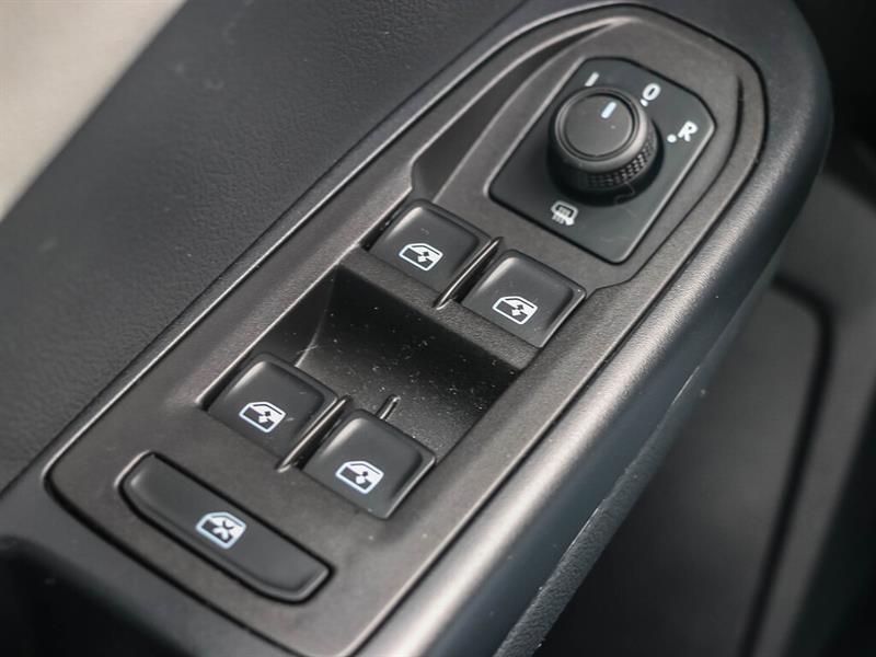 volkswagen Taos 2024 - 25