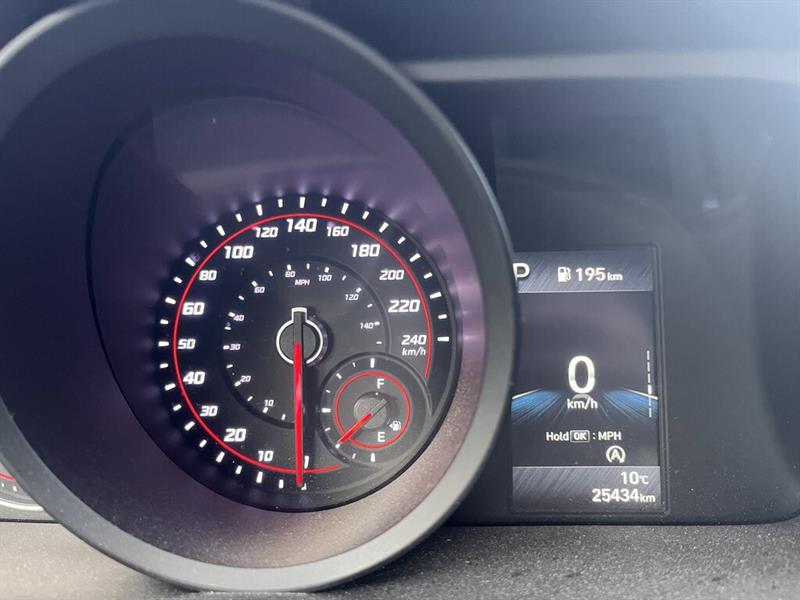 hyundai Elantra 2023 - 10