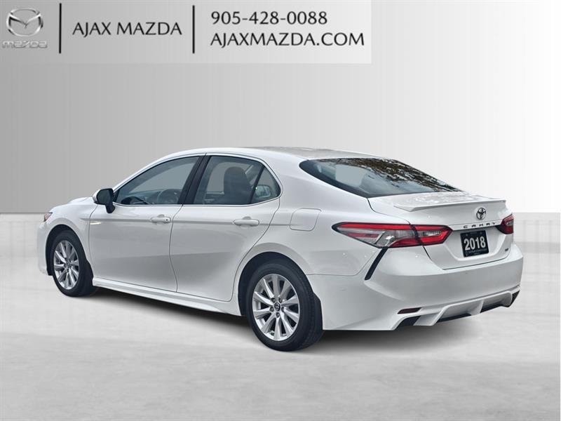 toyota Camry 2018 - 6