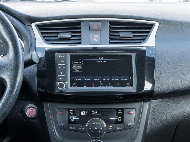 nissan Sentra 2019 - 25