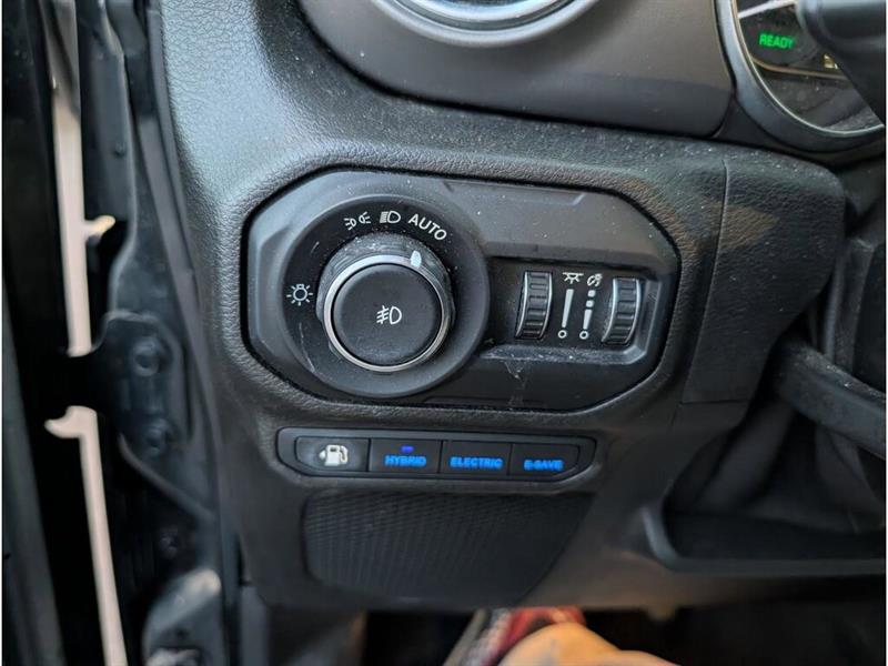 jeep Wrangler 4xe 2021 - 16