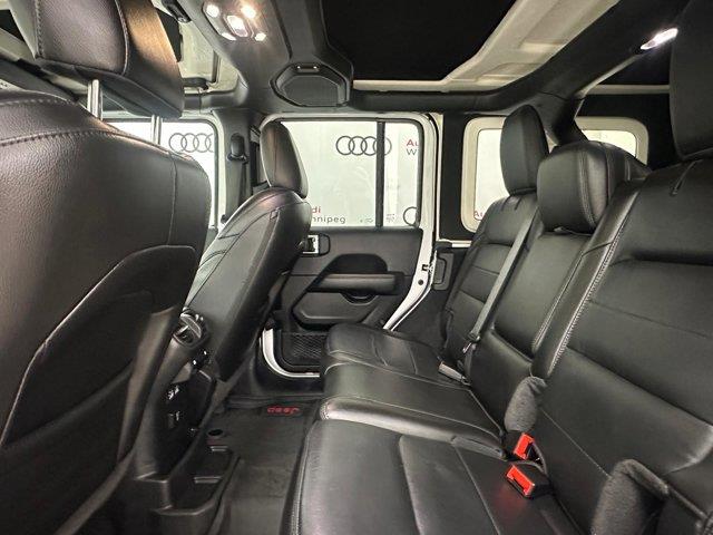 jeep Wrangler 2023 - 13