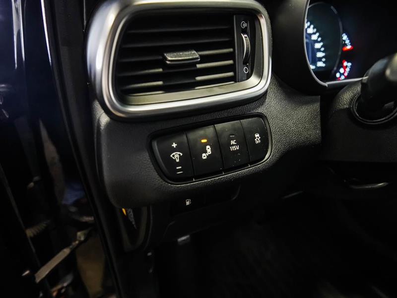 kia Sorento 2016 - 12