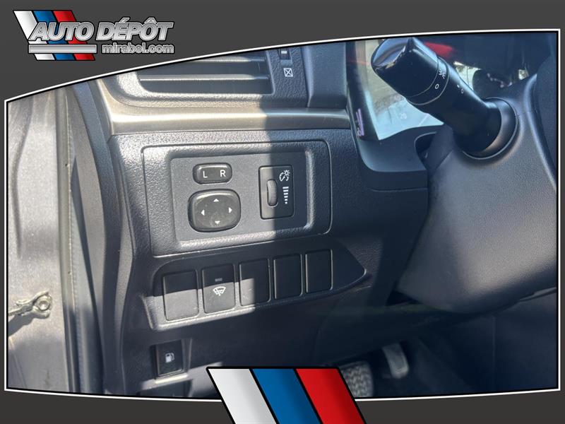 lexus CT 200h 2017 - 9