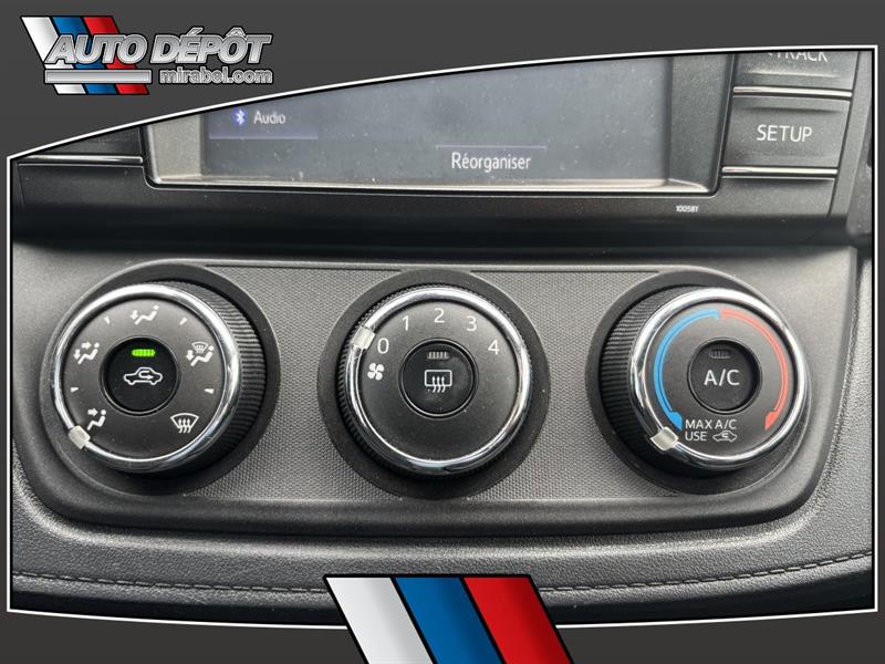 toyota RAV4 2018 - 11