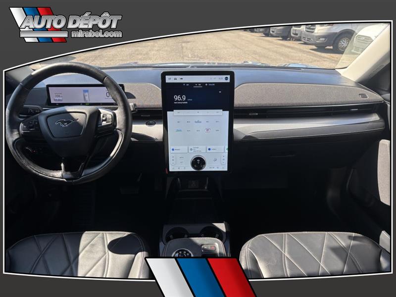 ford Mustang Mach-E 2021 - 11