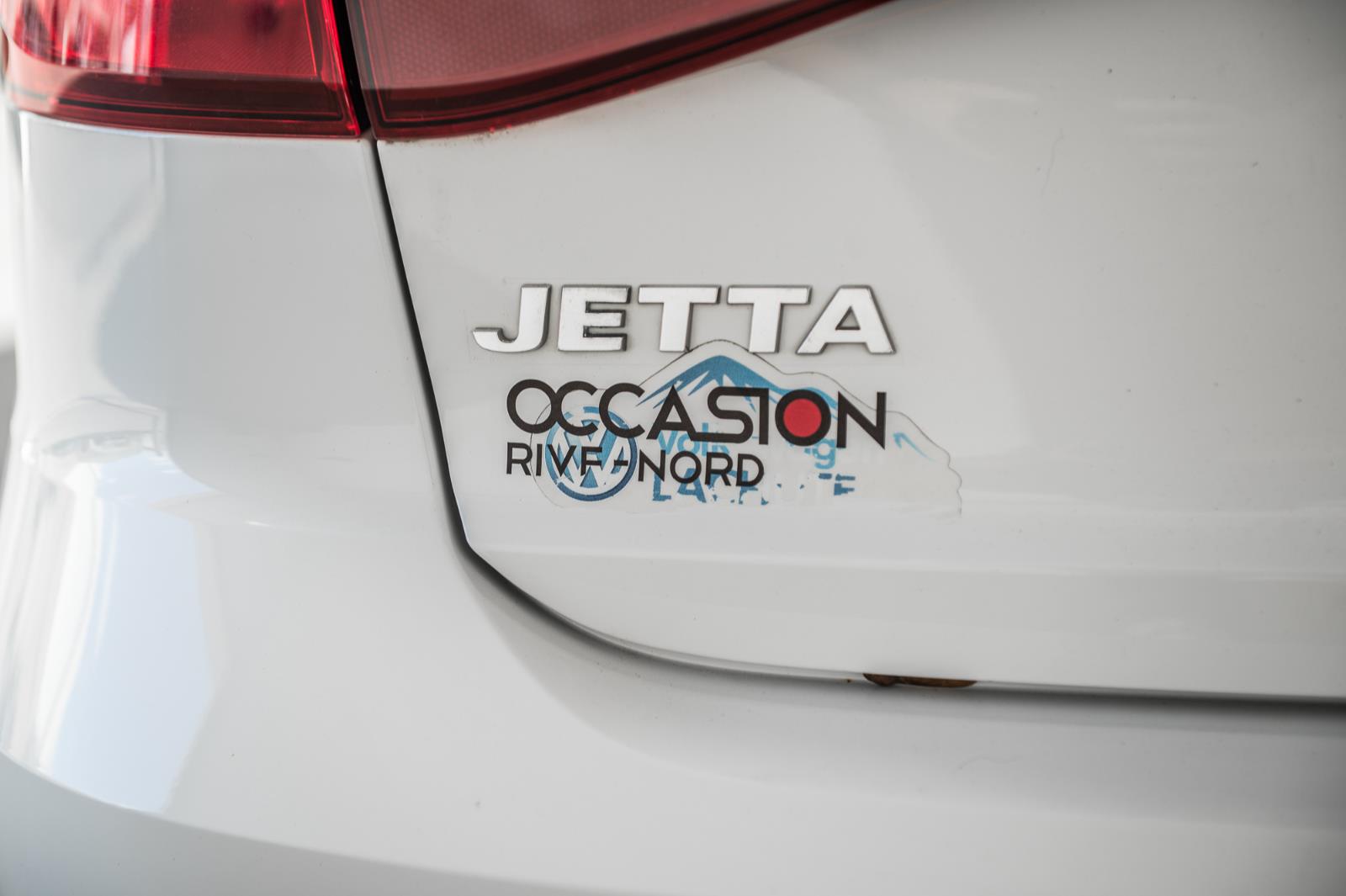 volkswagen Jetta Sedan 2016 - 9