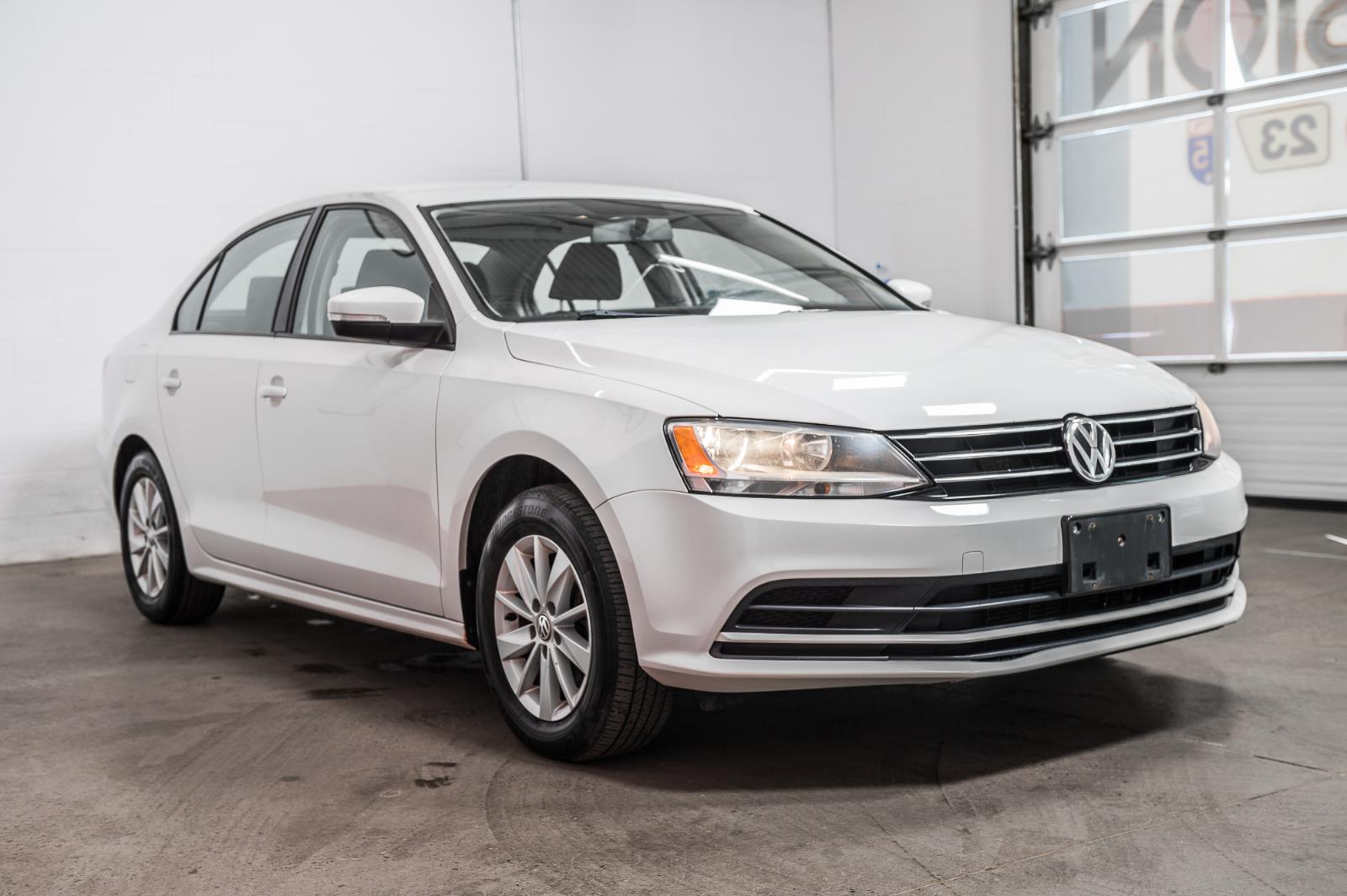 volkswagen Jetta Sedan 2016 - 27