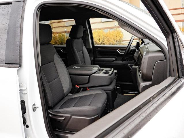 chevrolet Silverado 1500 2023 - 26