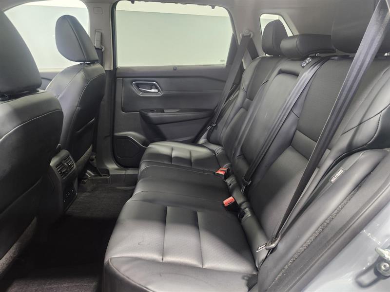 nissan Rogue 2021 - 23