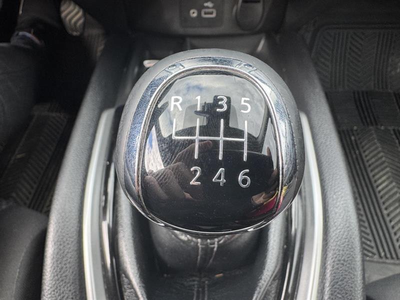 nissan Qashqai 2021 - 16