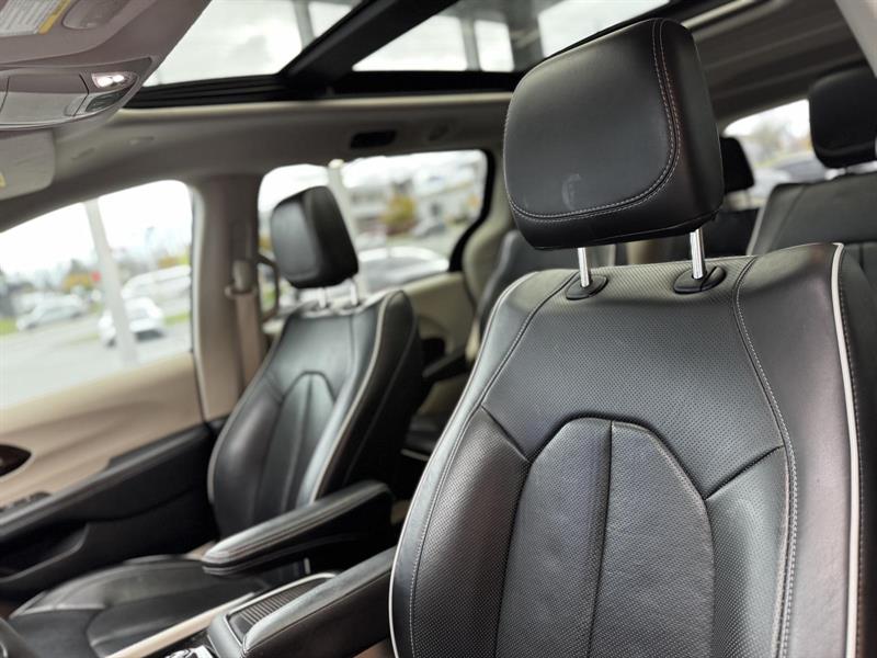 chrysler Pacifica 2022 - 14