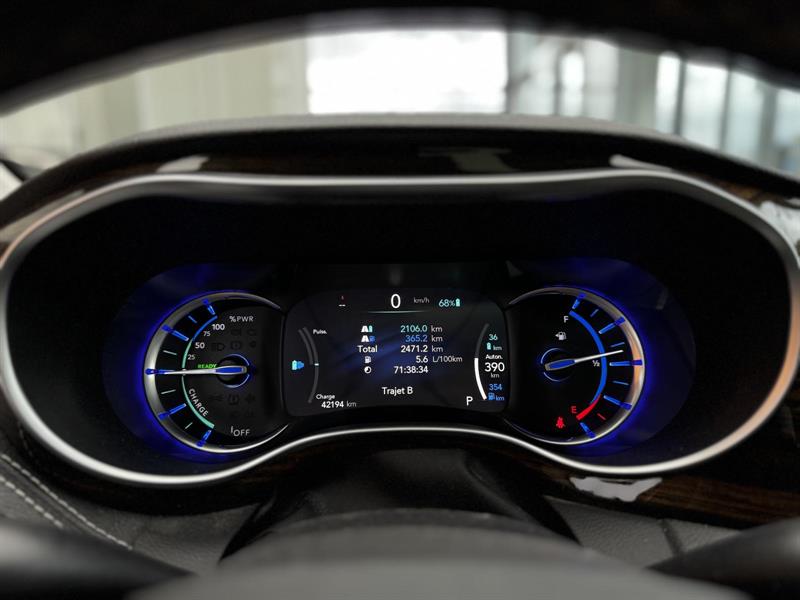 chrysler Pacifica 2022 - 17