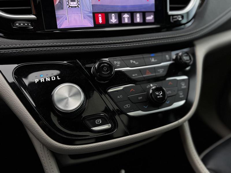 chrysler Pacifica 2022 - 21