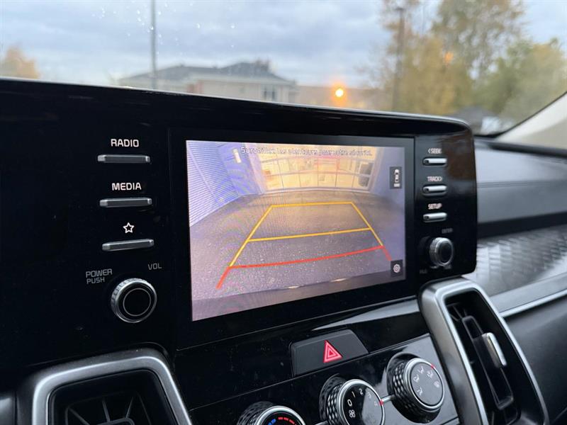 kia Sorento 2021 - 16