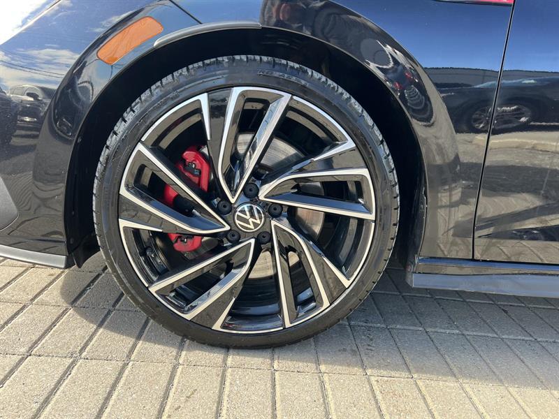 volkswagen GTI 2022 - 3