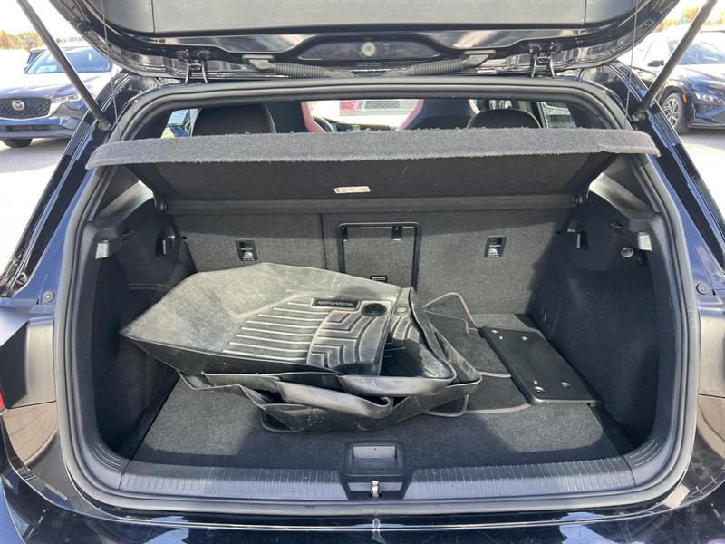 volkswagen GTI 2022 - 19