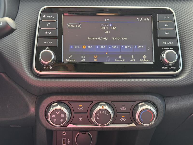 nissan Kicks 2023 - 20