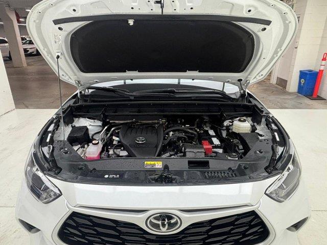 toyota Highlander 2023 - 9