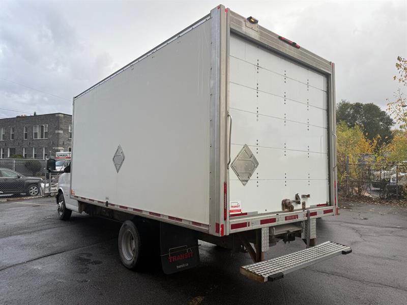 chevrolet Express 3500 2018 - 3