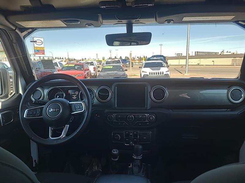 jeep Wrangler 2023 - 12