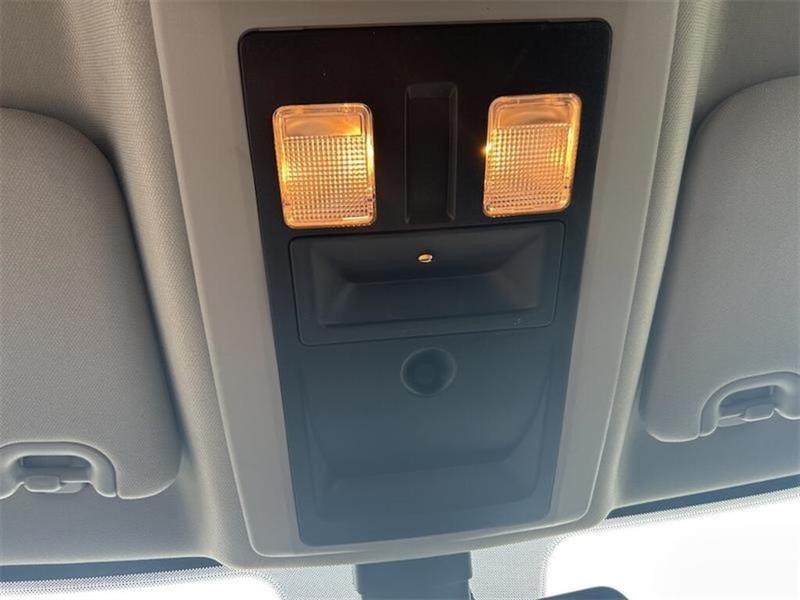 ram 1500 Classic 2022 - 36