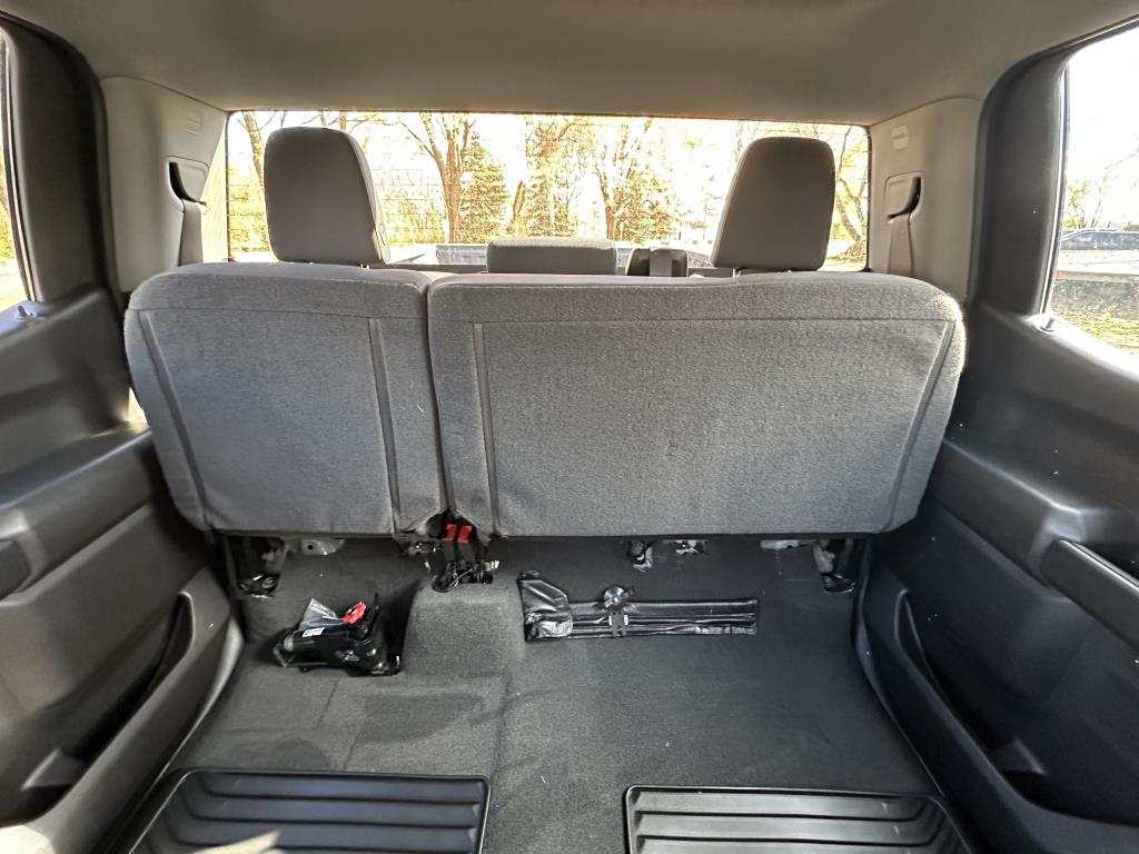 chevrolet Silverado 1500 2024 - 10