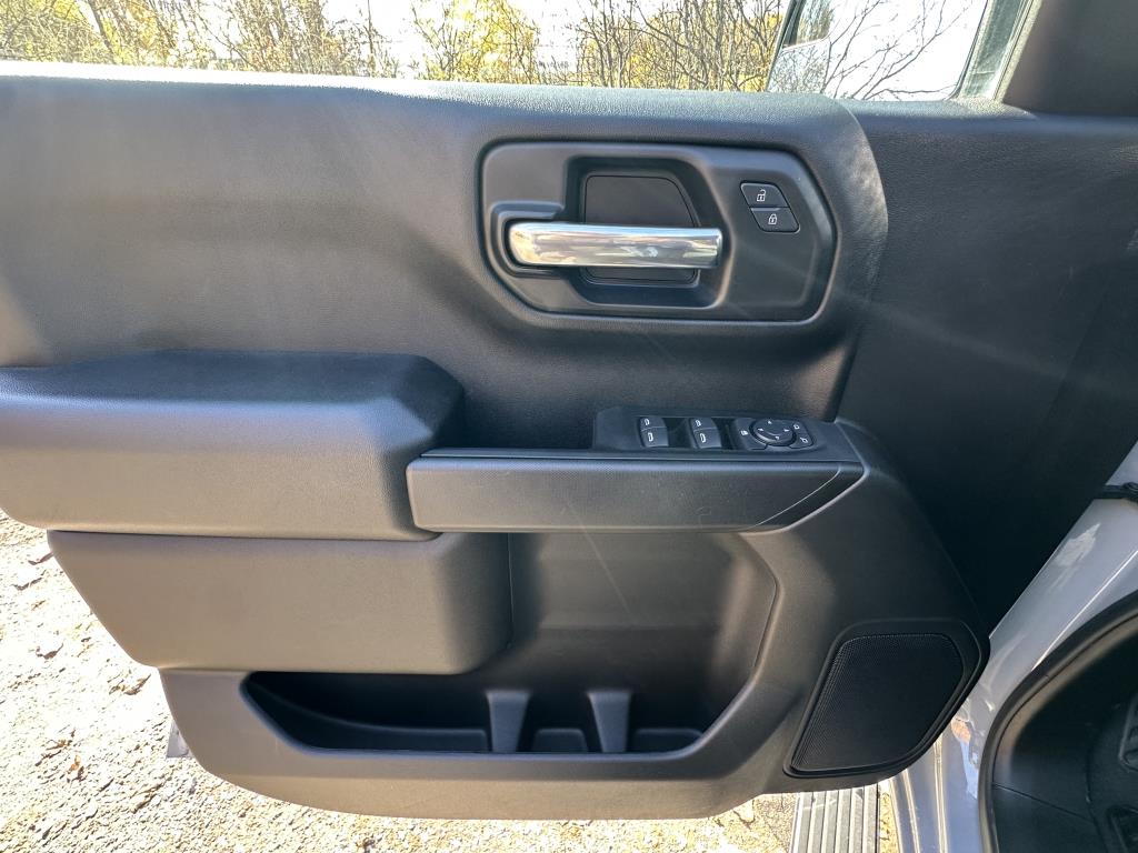 chevrolet Silverado 1500 2024 - 18