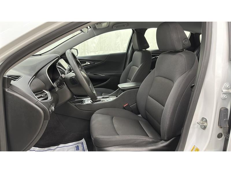 chevrolet Malibu 2023 - 9