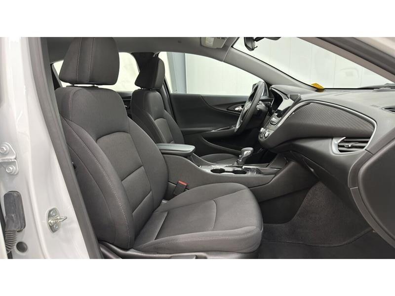 chevrolet Malibu 2023 - 20